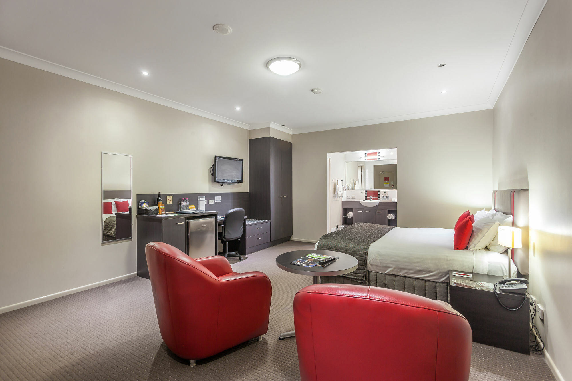 แพลตินัม อินเตอร์เนชั่นแนล Hotel ทูวูมบา ภายนอก รูปภาพ